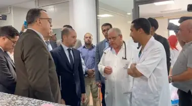 عاجل.. وزير الصحة يعفي المديرة الجهوية والمندوب الإقليمي ومدير مستشفى أكادير ويحيل ملفات الوفيات على النيابة العامة